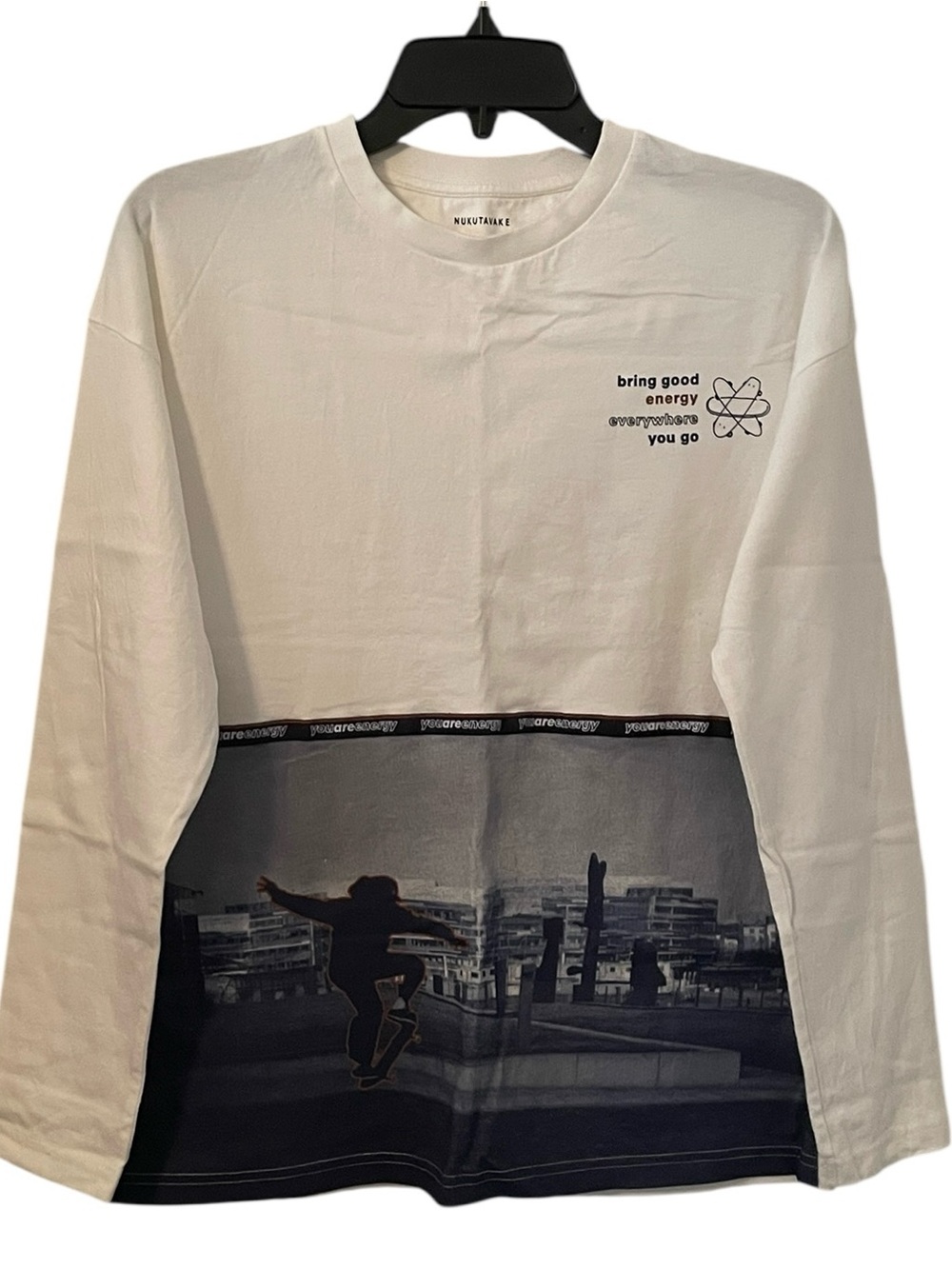 Nukutavake Boy’s White Skateboard Emergy Graphic Text Long Sleeve Shirt Size 16